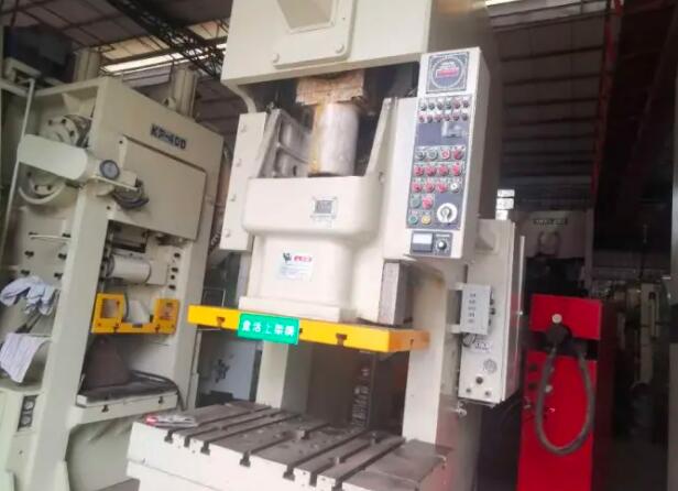 小型精密高速氣動沖床